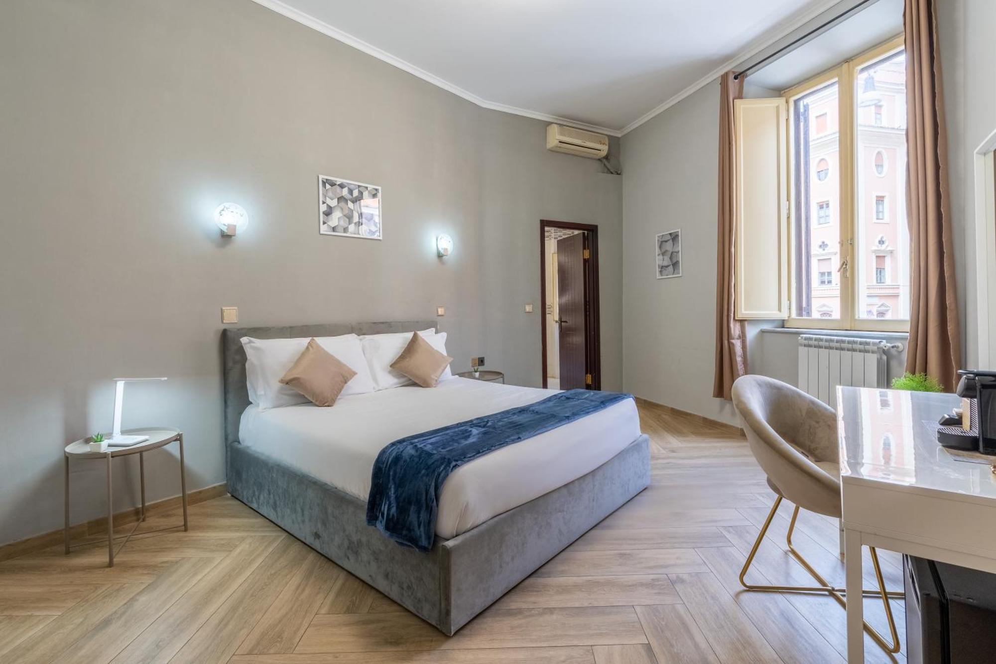 Portafortuna Guesthouse - Close To Colosseum Рим Экстерьер фото